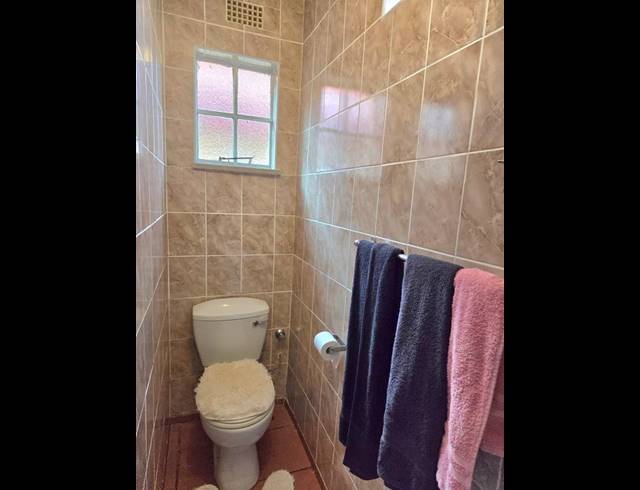 3 BEDROOM HOUSE FOR SALE IN WOODMERE
